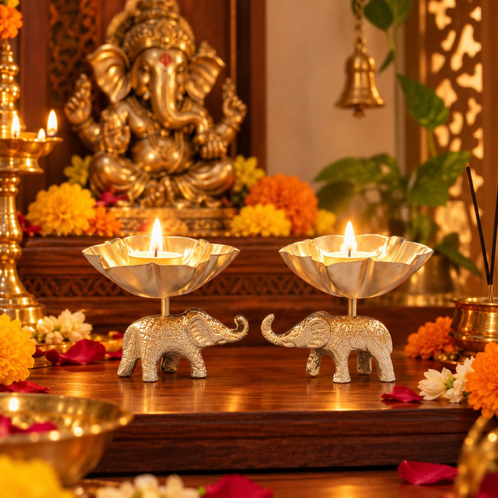 Decorative Metal Elephant Diya for Home, Pooja Room & Temple Décor, Traditional Elephant Design Oil Lamp for Diwali, Ganpati, Festive Occasions, Wedding Decoration & Housewarming Gifts
