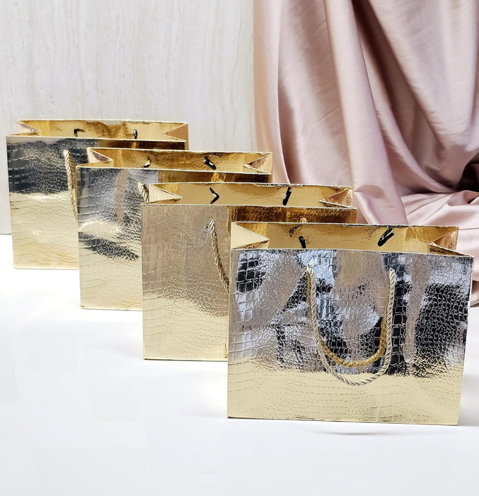 Big Size Shiny Paper Bag Gift Bags with Handle Gift Paper bag, gift For Gifting, marriage, Return Gifts, Birthday, Wedding, Party, Season's Greetings (Big, Golden)