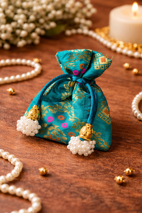 Small mini Jute Potli Bags Coin Pouch for Marriage, Return, Birthday Gifting | Handmade Bags for functions, Rakhi,Raksha bandhan,Gifts Packing, jewellery, Sweets, Dry fruits, chocolate, Party.