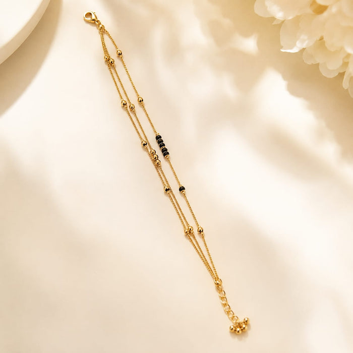 1 Pcs Elegant Gold Pearl Layered Bracelet Rakhi for Women | Adjustable Lumba Rakhi Bhabhi Rakhi Bracelet