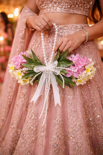1 Pc Artifical  Flower HandsFree Hand accessories /Bridal Bouquet with Pearl Handle & Ribbon Bow Gift Decorative Favor For Photos hoot  Wedding & Engagement Return Ring Ceremony Baby Shower Photography Use & Party Use(Multicolour) (This is not a purse)