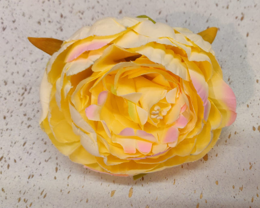 Artificial Fabric Rose Flower Heads, Decoration Items and DIY Craft.