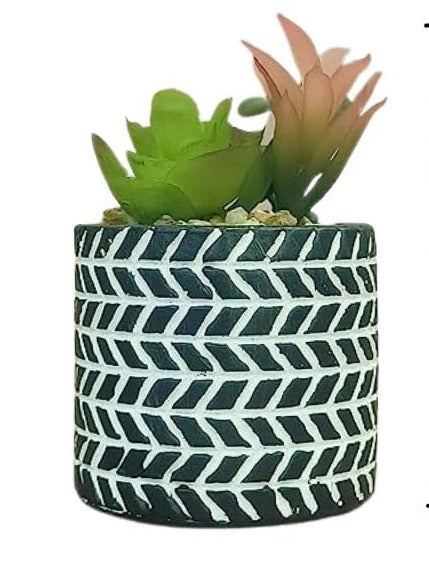 1 PC Mini Artificial Green Indoor Succulent Plant with Aesthetic Ceramic Pot Faux Flower Plant to Add Charm to Your Home Decor(Black)