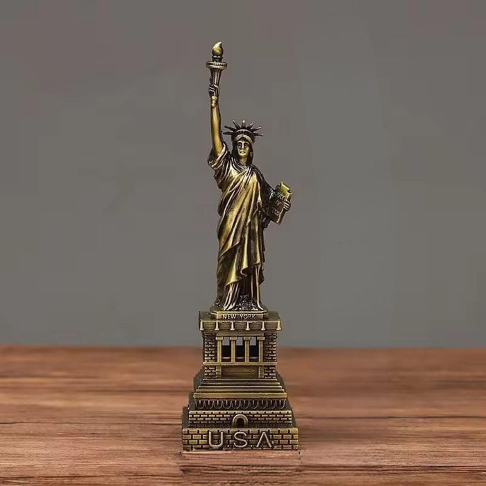 1 Pc The Statue of Liberty Idol for Decorative Showpeice for Home Decor, Living Room, Gifting, Desk Decor, Table Stand Holder, Office Desk (Pack of 1)