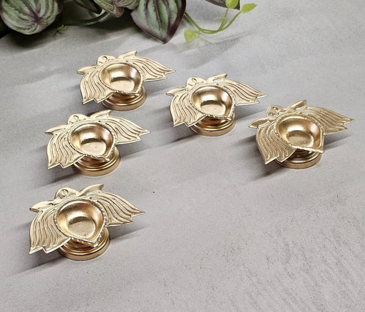 5 Pcs Decorative Gold Polish Decorative Metal Diya Candle Holder for Home Decor,Mandir Decor,Diwali Decor, Floating Flowers,Candles Diya holder, Office,Table Decor, Entrance Decoration Item (Pack of 1) (Golden)